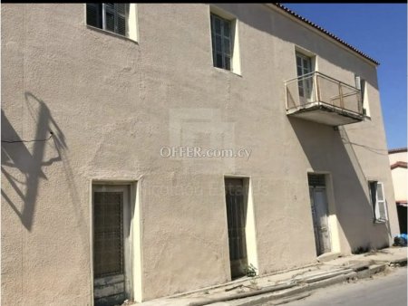 Two Adjoining Plots with an Old House for Sale in Dali Nicosia - 3