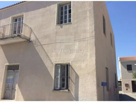 Two Adjoining Plots with an Old House for Sale in Dali Nicosia - 2