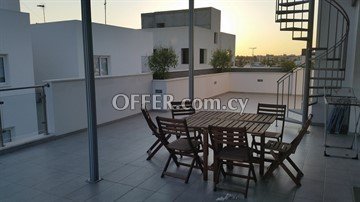 3 Bedroom Penthouse Apartment With Roof Garden  Ιn Strovolos, Nicosia - 2
