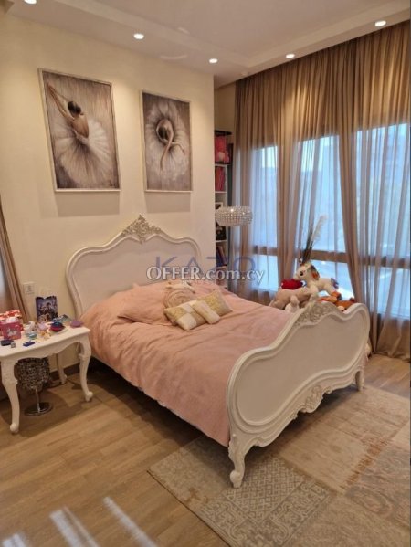 Luxury Villa with Pool and Gym for Rent - 7