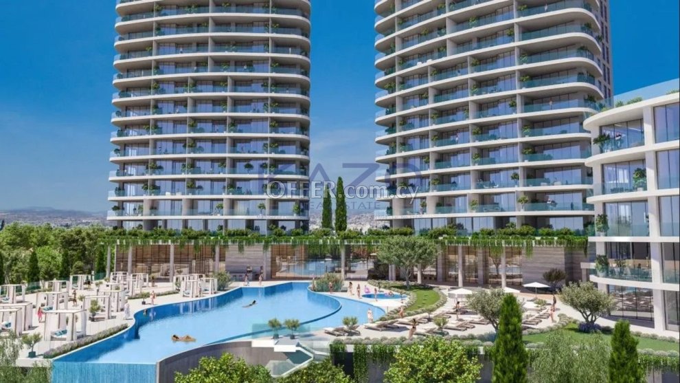 Luxury Three Bedroom Apartment for Sale in Limassol Center - 1