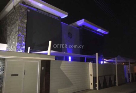 House (Detached) in Kolossi, Limassol for Sale - 6
