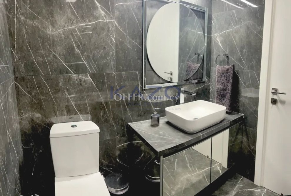 Modern Detached House with 185 m2 in Agia Fyla with Amazing City View - 4