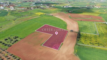 Residential field located in Agioi Trimithias Nicosia - 4