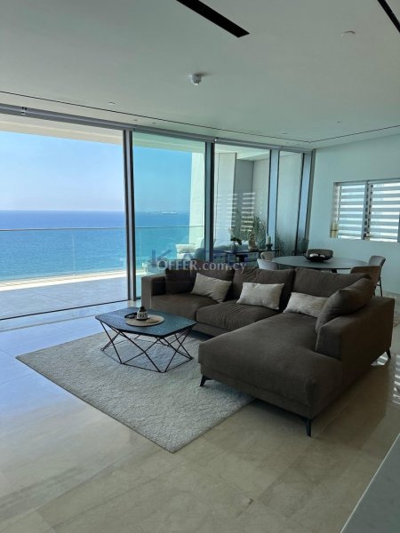 First Line Spacious 3 Bedroom Apartment for Rent in Neapolis