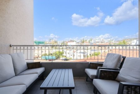 2 Bed Apartment for Sale in Mesa Geitonia, Limassol - 4
