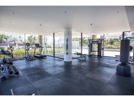 Luxury Seaview Three Bedroom Apartment with Communal Swimming Pool for Sale in Protaras Ammochostos - 2