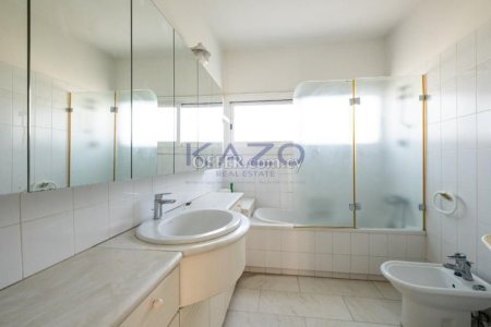 Spacious 4 Bedroom Detached House in Agia Fyla - 2