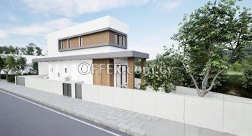 3 bedroom detached house with an extra office on the ground floor  in  - 4