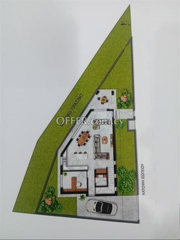 3 bedroom detached house with an extra office on the ground floor  in  - 3