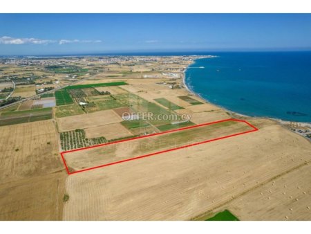 Tourist field in Softades area Larnaca - 3