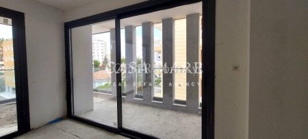Brand new two bedroom apartment in Acropolis - Agioi Omoloyites - 8