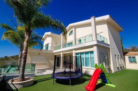 House (Detached) in Pyrgos, Limassol for Sale - 9