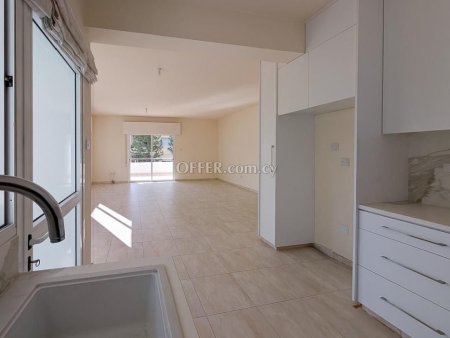 3 Bed Apartment for sale in Mesa Geitonia, Limassol