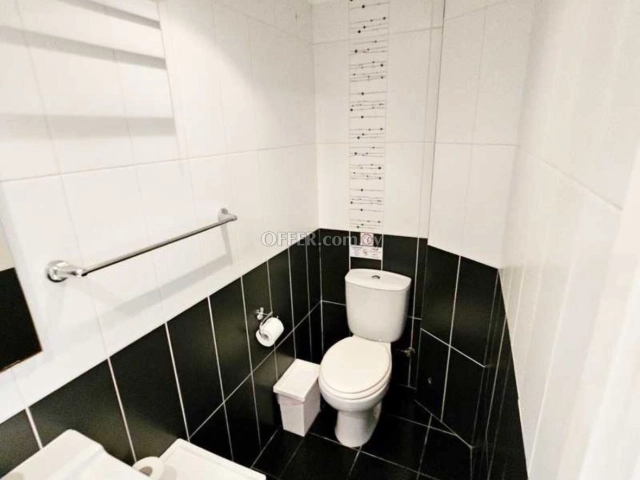 Apartment (Flat) in Germasoyia Tourist Area, Limassol for Sale