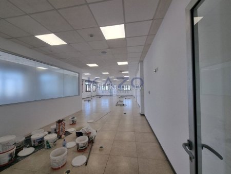 Commercial Office Space in Kolonakiou Avenue, Limassol - 12