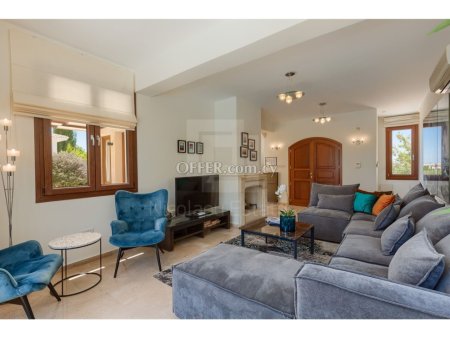 4 Bedroom Villa for Sale in Aphrodite Hills Paphos - 8