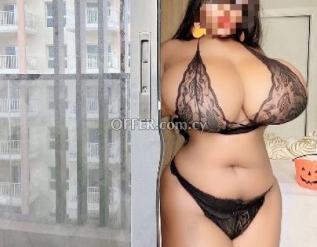 Hot girl new girl in town (photo 2)