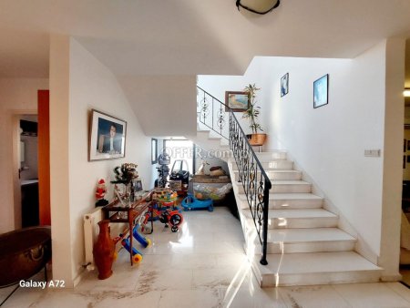 Spacious Detached Villa for Rent with Pool in Paphos - 3