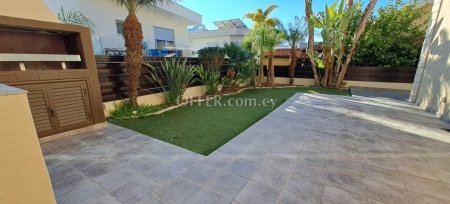 3 Bed Semi-Detached House for rent in Agia Filaxi, Limassol - 3