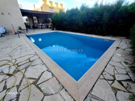 Spacious Detached Villa for Rent with Pool in Paphos - 10