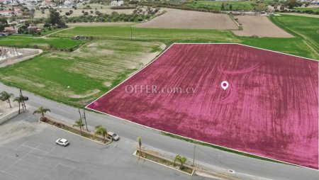 Share Residential field in Aradippou Larnaca - 2