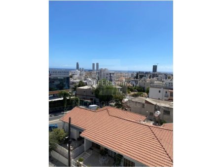 Brand new luxury 2 bedroom penthouse apartment with swimming pool under construction in Mesa Geitonia - 7