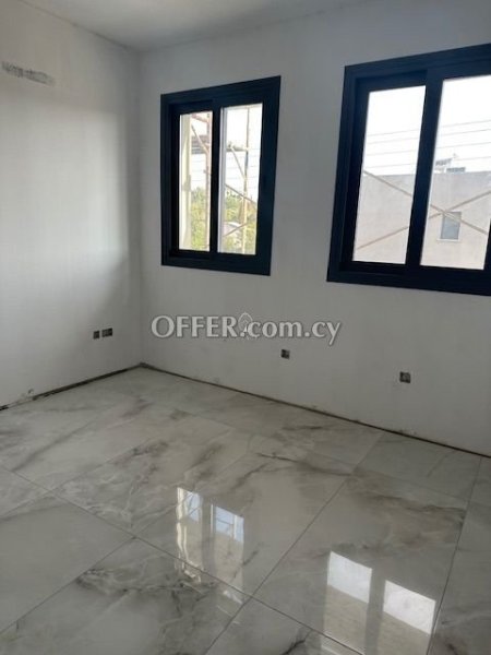 MODERN TWO BEDROOM APARTMENT IN MONI - 8