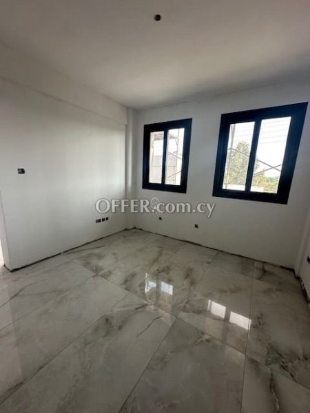 MODERN TWO BEDROOM APARTMENT IN MONI - 5
