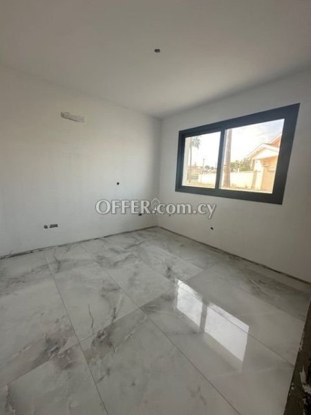 NEW THREE BEDROOM APARTMENT IN MONI AREA! - 4
