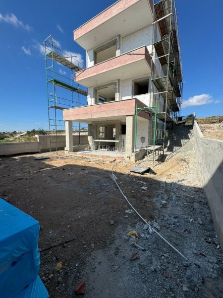 House (Detached) in Kolossi, Limassol for Sale - 2