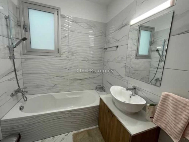 Apartment (Penthouse) in Germasoyia, Limassol for Sale