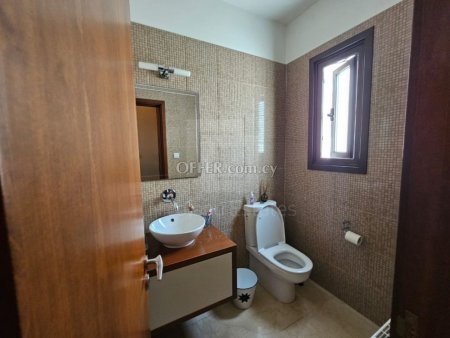 Three Bedroom House with Basement and Private Swimming Pool for Sale in Engomi Nicosia - 8