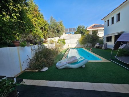 Three Bedroom House with Basement and Private Swimming Pool for Sale in Engomi Nicosia - 7