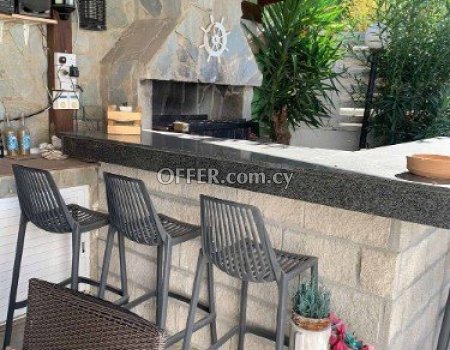 For Sale, Four-Bedroom Detached House in Strovolos - 2