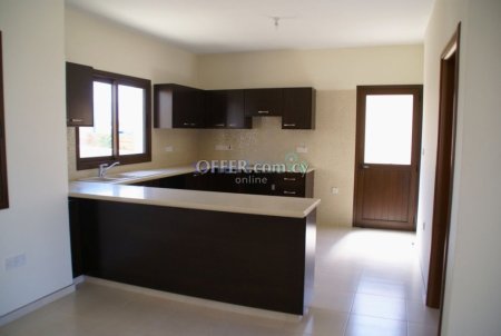 2 Bedroom Villa - Monagrouli - 4