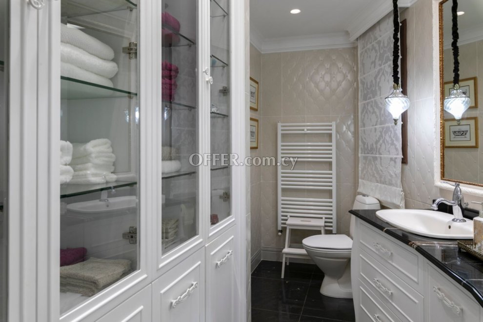 House (Detached) in Agia Fyla, Limassol for Sale - 6