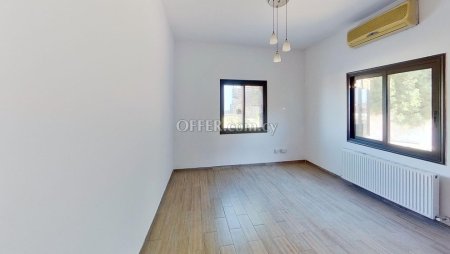 Ground floor detached house in Lythrodontas Nicosia - 2