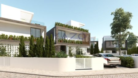 Spacious Moni Detached House for Sale - 4
