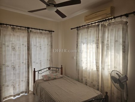 3-bedroom Semi-detached Villa 128 sqm in Oroklini - 13
