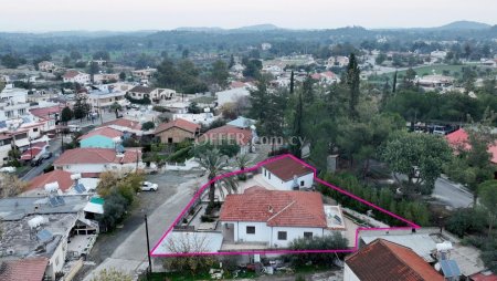 Ground floor detached house in Lythrodontas Nicosia - 9