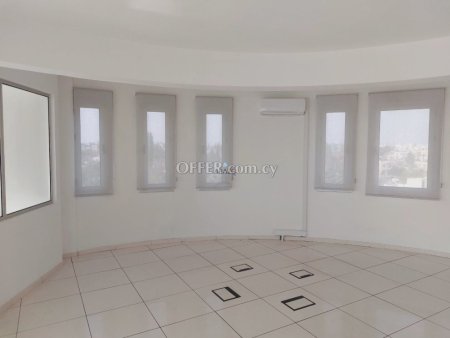 Office for Rent in Chrysopolitissa, Larnaca - 8