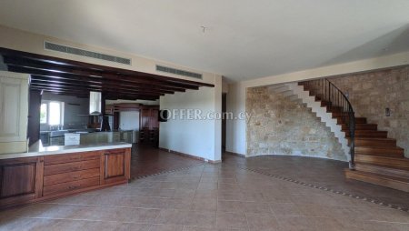 4 Bed House for sale in Anarita, Paphos - 8