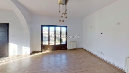 Ground floor detached house in Lythrodontas Nicosia - 6