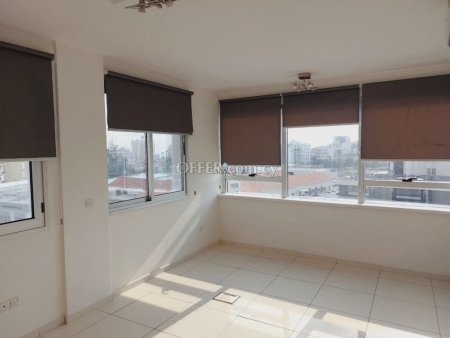 Office for Rent in Chrysopolitissa, Larnaca - 6