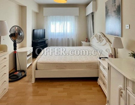 Spacious three bedrooms apartment is now available for sale in Strovolos area. - 4