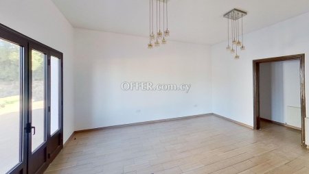 Ground floor detached house in Lythrodontas Nicosia - 4
