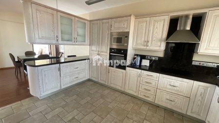 3-bedroom apartment to rent - 3