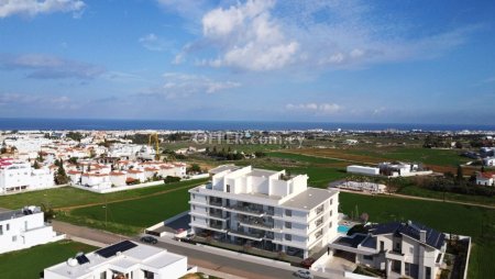 3 Bed Apartment for Sale in Paralimni, Ammochostos - 11