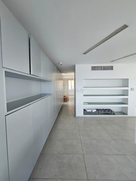 OFFICE SPACE OF 170 M2 IN ANAVARGOS -PAPHOS - 2